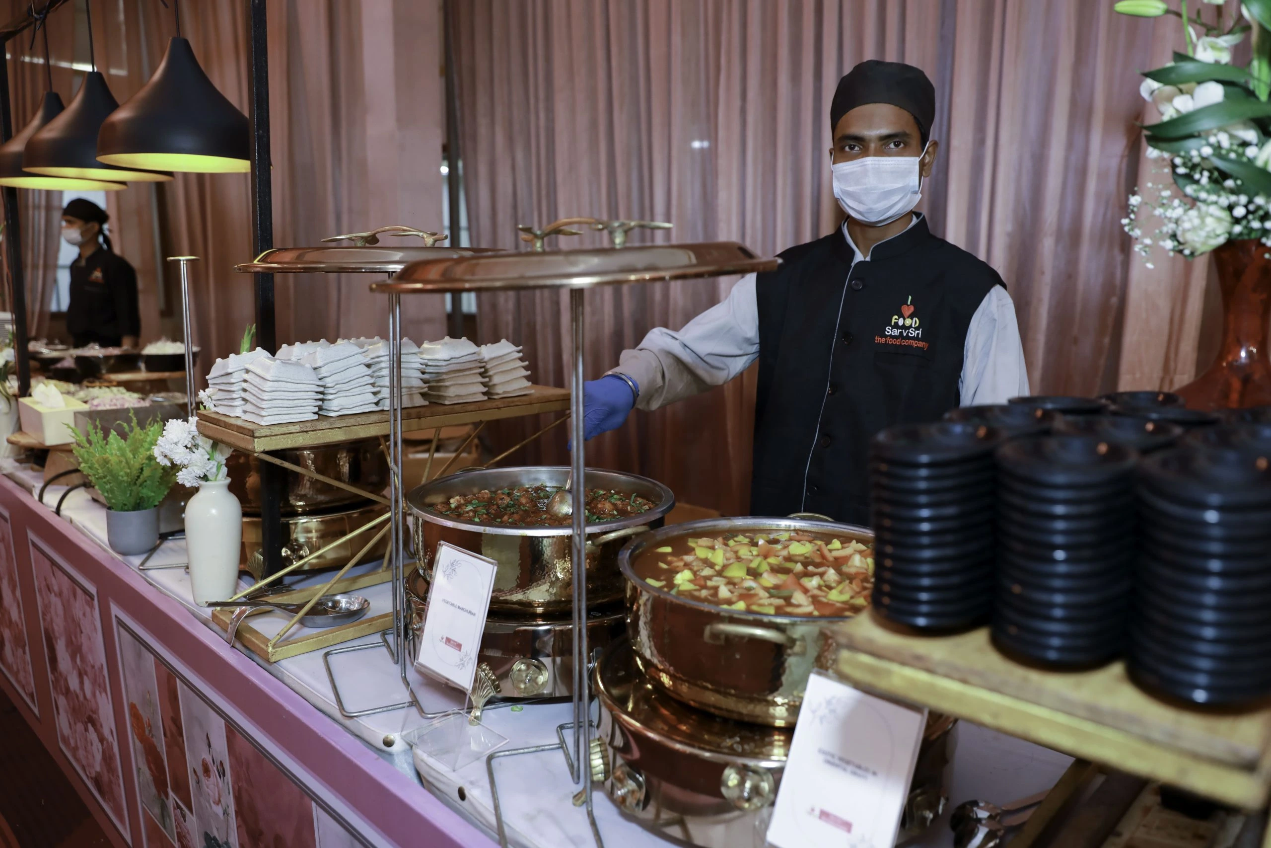  setup of veg Manchurian and exotic oriental gravy by Sar V Sri pure veg catering.